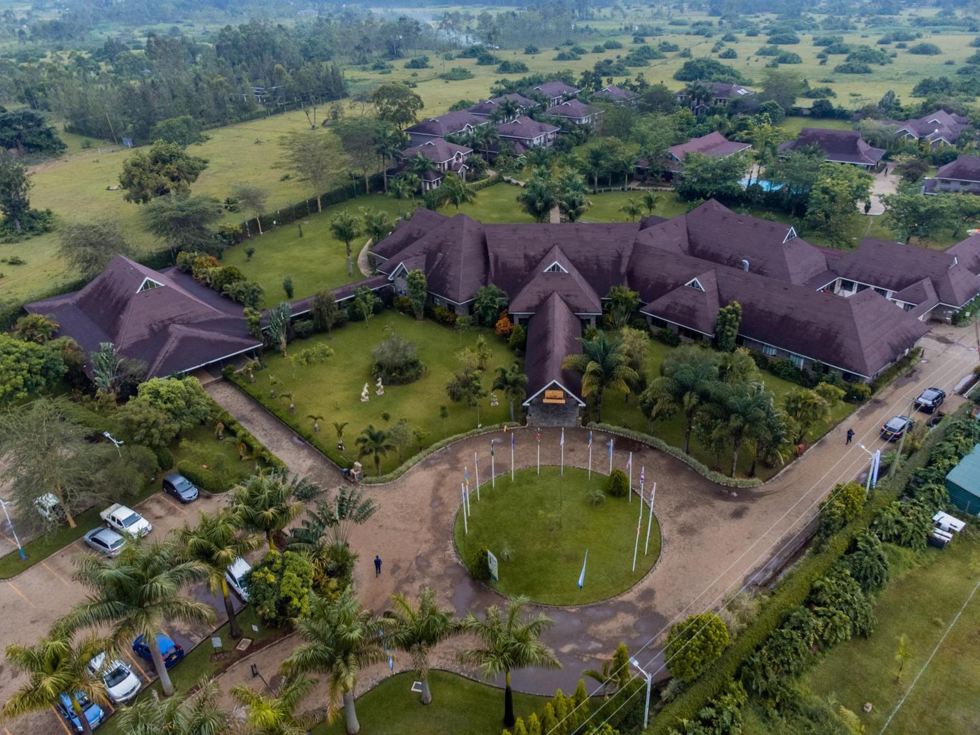 Ciala Resort Hotels In Кисуму Экстерьер фото