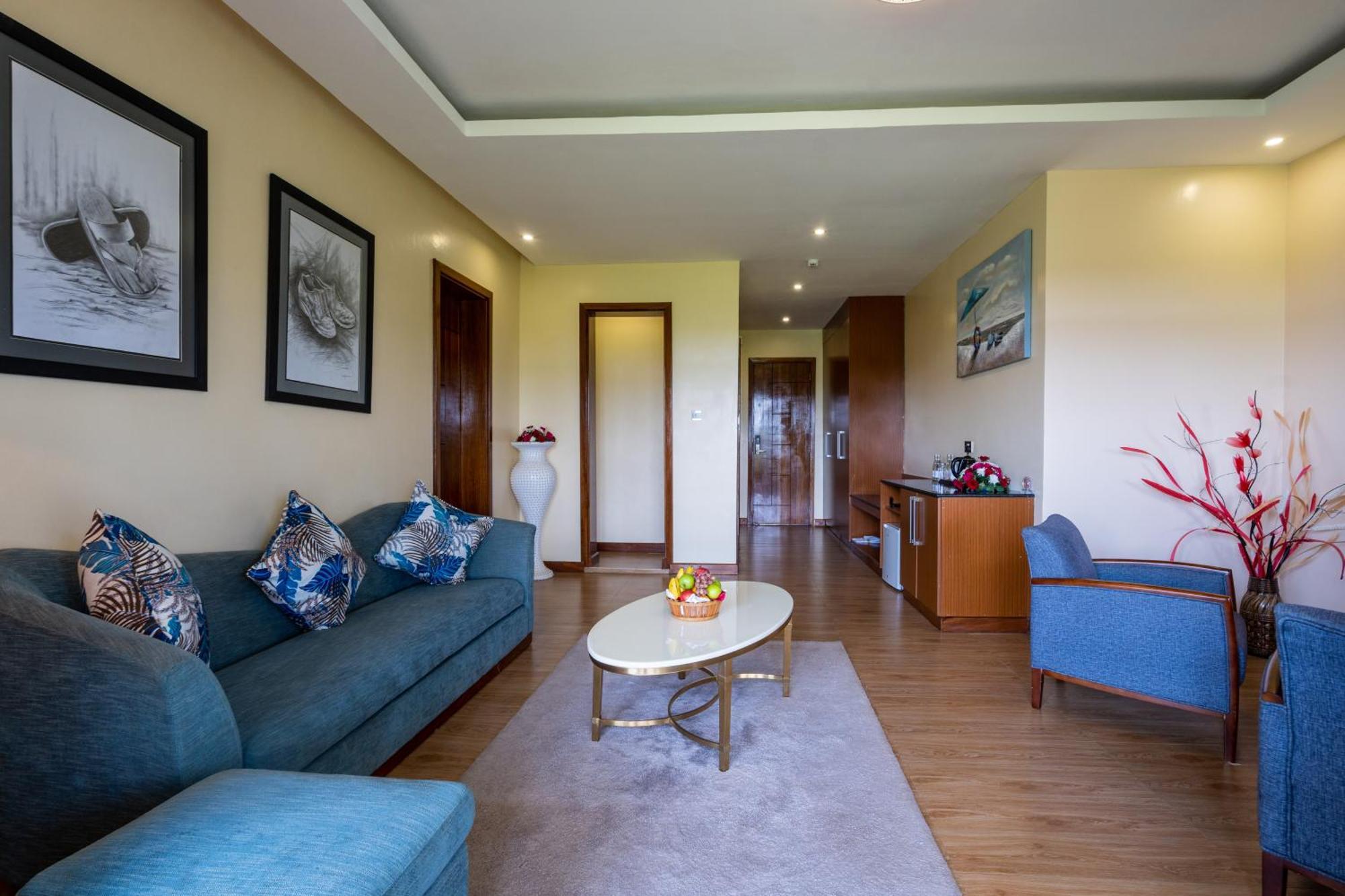 Ciala Resort Hotels In Кисуму Экстерьер фото